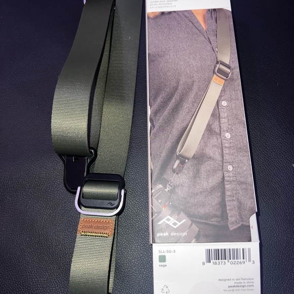 COPY - Slide lite camera strap by peak design - Picture 3 of 5